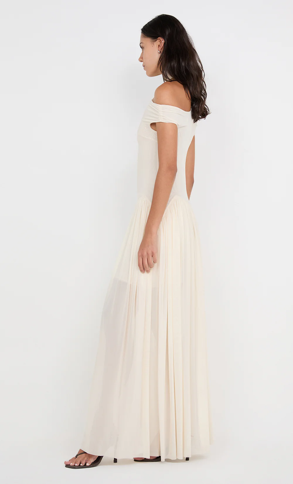 DEIJA OFFSHOULDER MAXI DRESS - BUTTERCREAM - Image 3