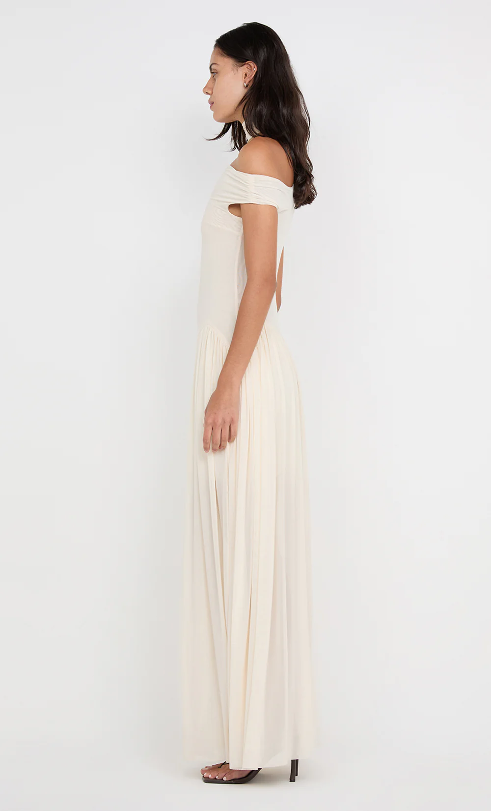 DEIJA OFFSHOULDER MAXI DRESS - BUTTERCREAM - Image 5