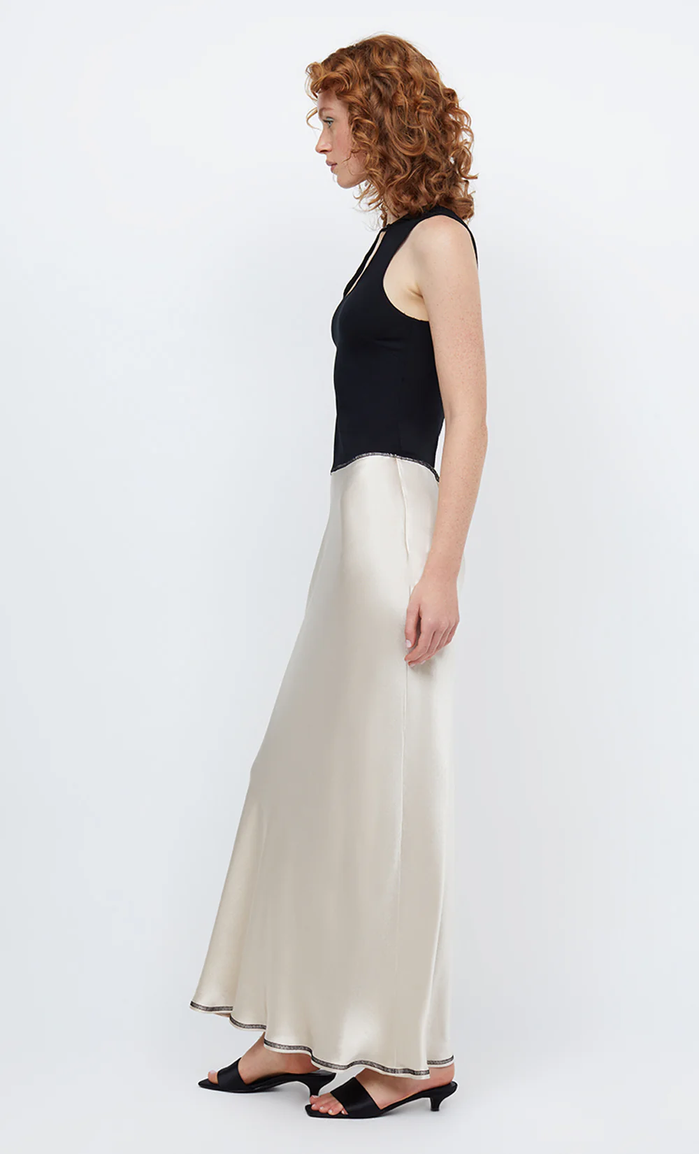 EMA MAXI DRESS - SAND/BLACK - Image 4